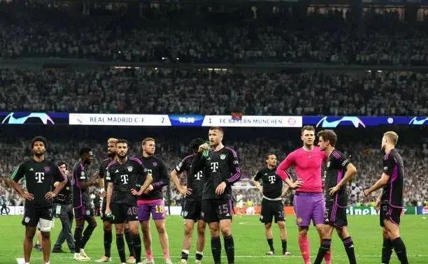 惊天逆转！拜仁连追三球实现绝地反击，城市发生最新电话其他中文.的简单介绍-AIYOUXI